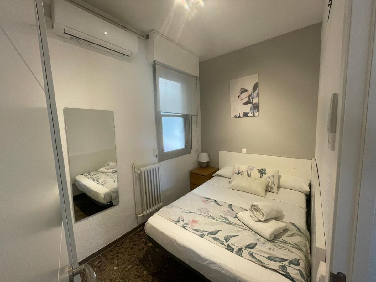 Family-Friendly Home In Central Barcelona 4Bdr Экстерьер фото