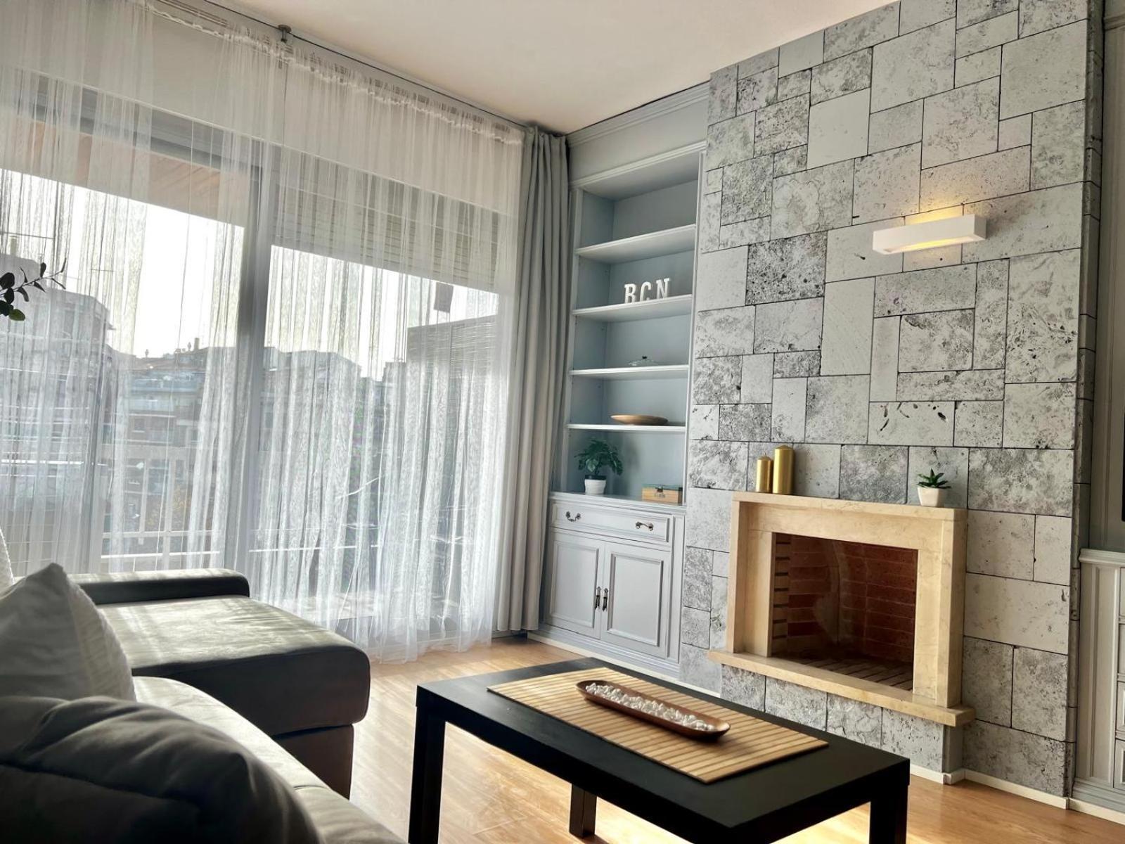 Family-Friendly Home In Central Barcelona 4Bdr Экстерьер фото
