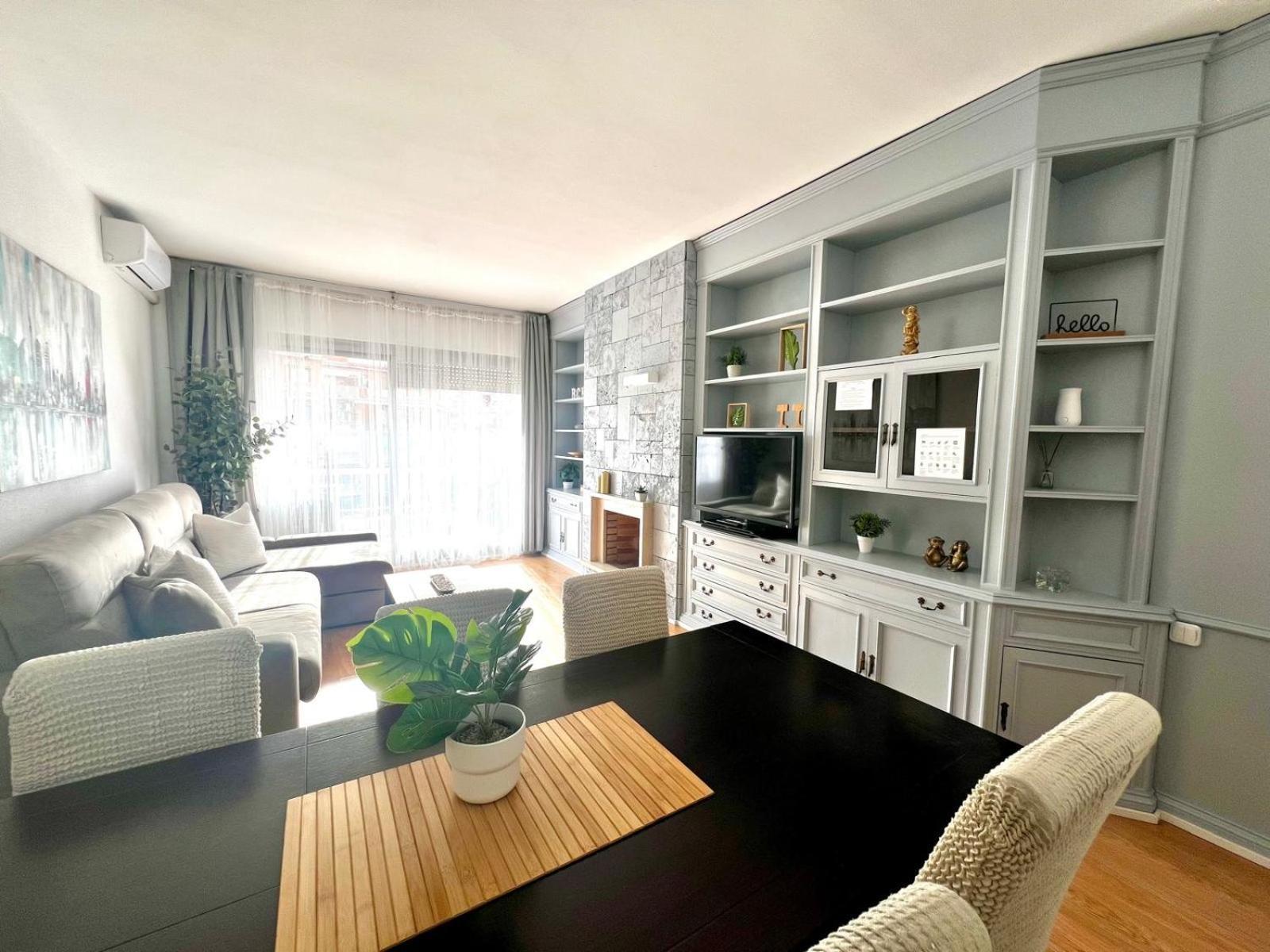 Family-Friendly Home In Central Barcelona 4Bdr Экстерьер фото